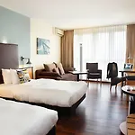 Courtyard By Marriott 4*