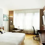 Courtyard By Marriott 4*