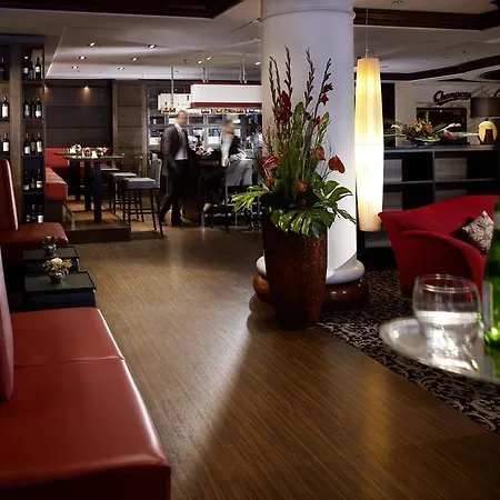 Hotel Courtyard By Marriott Dresde