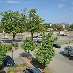 Courtyard By Marriott Hotel Dresden