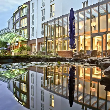 Courtyard By Marriott Ξενοδοχείο 4*