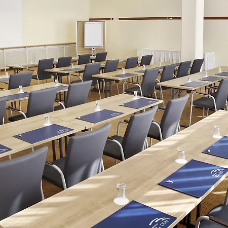 Courtyard By Marriott Ξενοδοχείο 4*