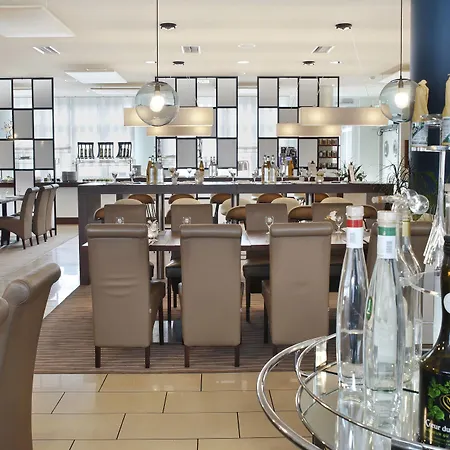 Ξενοδοχείο Courtyard By Marriott