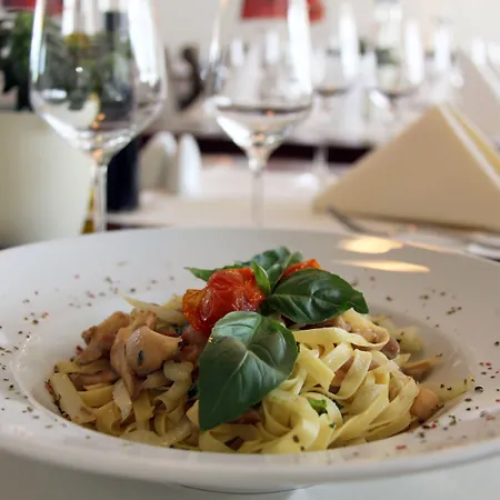 Courtyard By Marriott 4* Drážďany