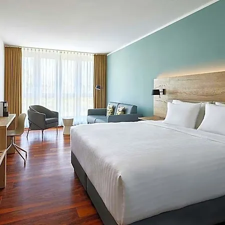 Otel Courtyard By Marriott Dresden