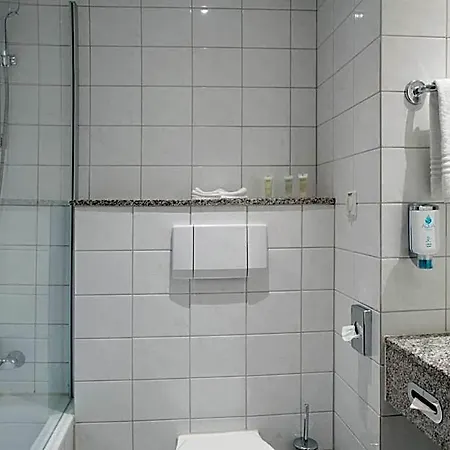 Courtyard By Marriott 4*