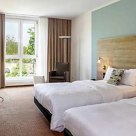 Hotel Courtyard By Marriott 4*