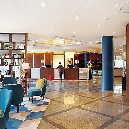 Otel Courtyard By Marriott 4*