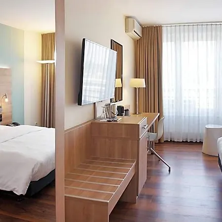 Courtyard By Marriott 4* Dresden