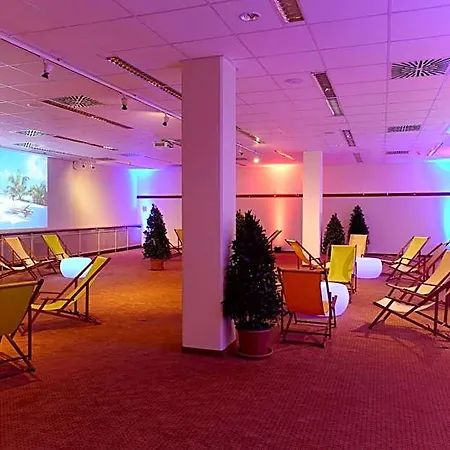 Otel Courtyard By Marriott Dresden