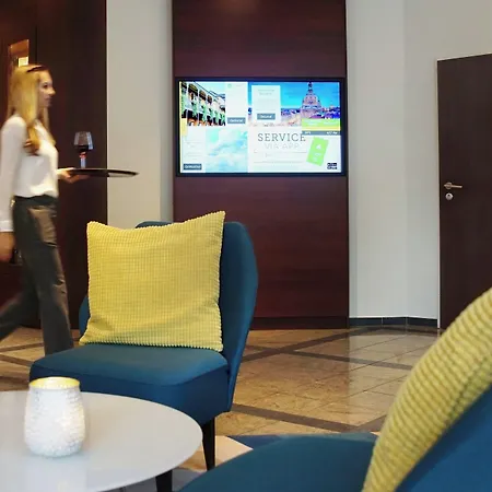 Courtyard By Marriott 4*