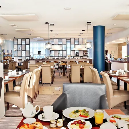 Ξενοδοχείο Courtyard By Marriott Δρέσδη