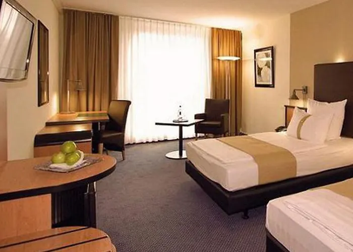 Courtyard By Marriott