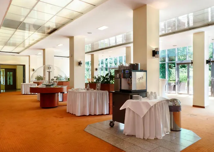 Courtyard By Marriott 4*