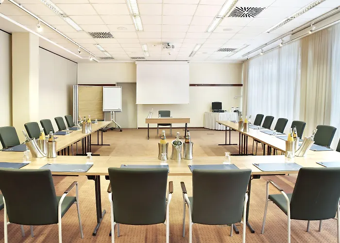 Courtyard By Marriott