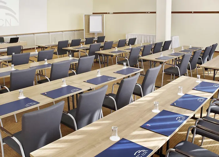 Courtyard By Marriott Hotel 4*