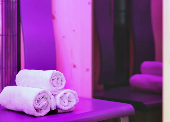 Courtyard By Marriott ホテル