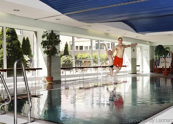 Courtyard By Marriott