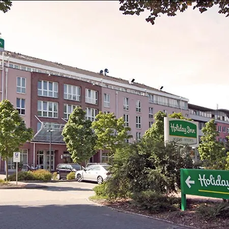 Courtyard By Marriott