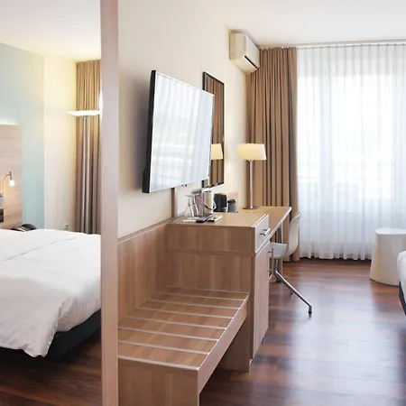 Hotel Courtyard By Marriott 4*